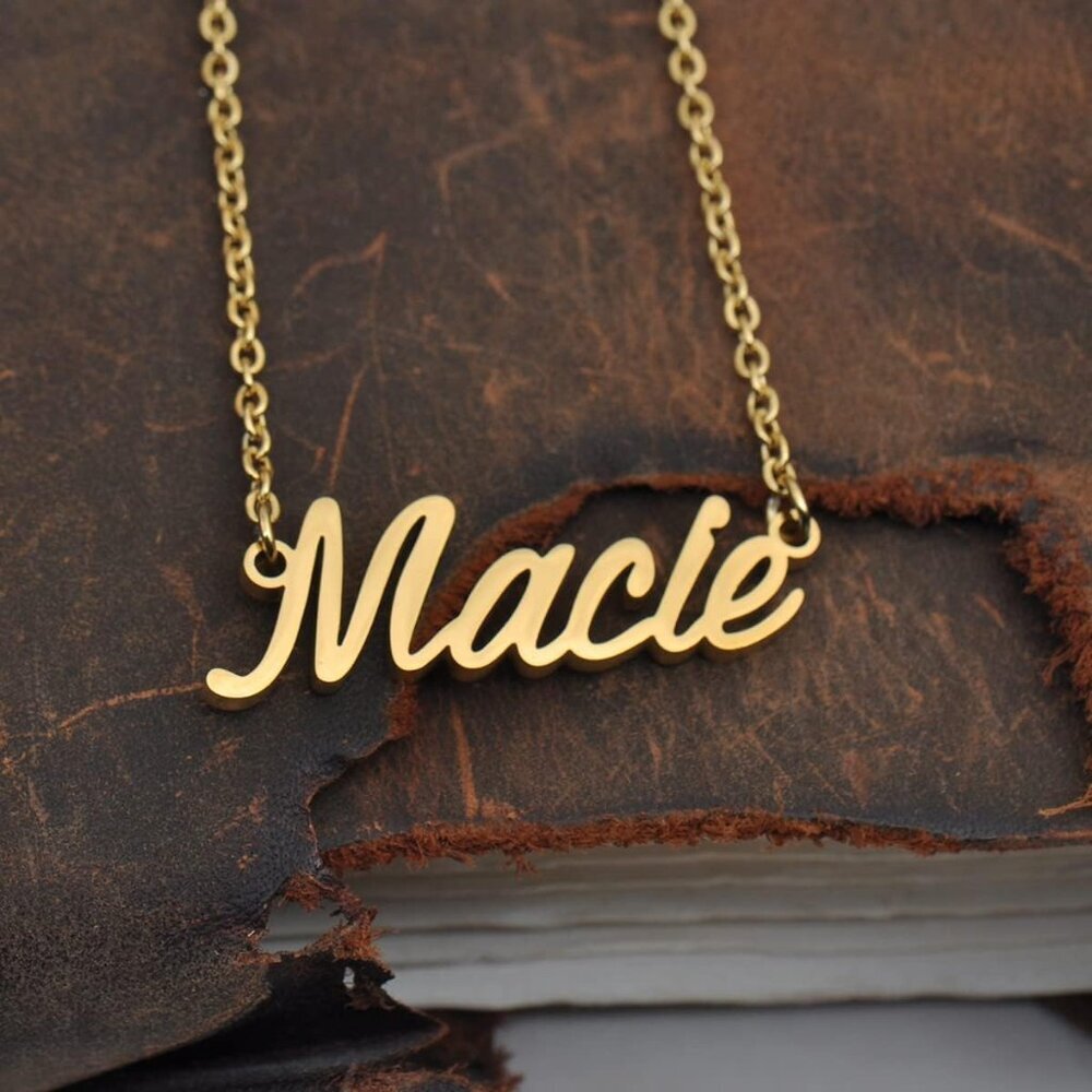 Personalized Name Necklace For Women Custom Initial Pendant Custom Name Jewelry View 3